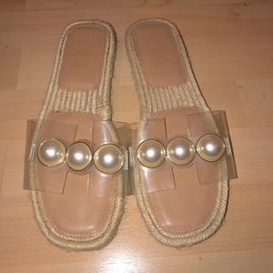 Zara sandals size 8